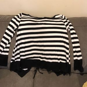 Black/White stripped top